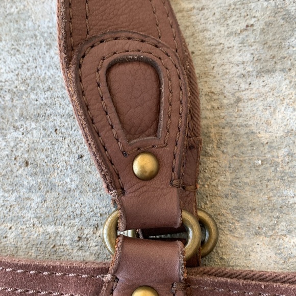 Lucky Brand Scalloped Patchwork Boho Suede Purse - Picture 4 of 16